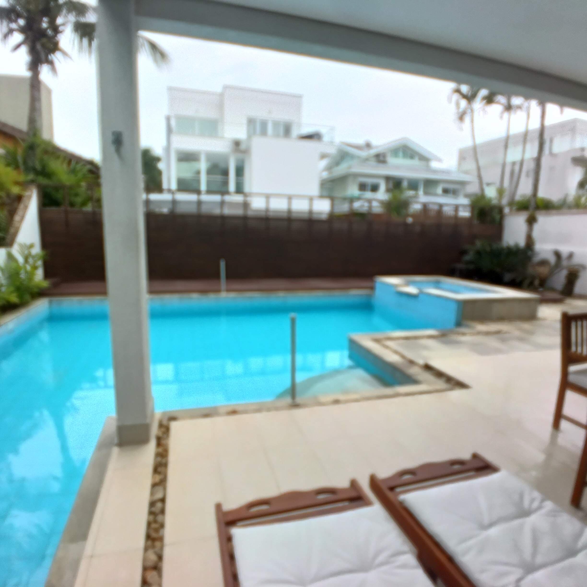 Sobrado com piscina aquecida e raia - foto 35